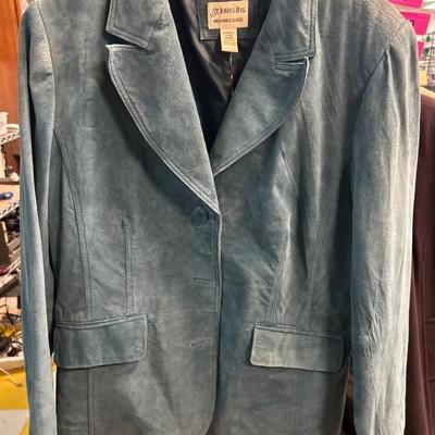 Sale Photo Thumbnail #96