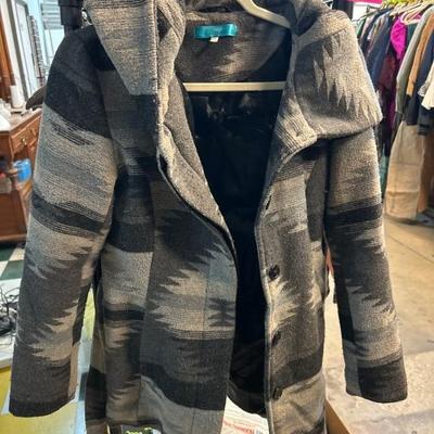 Sale Photo Thumbnail #137