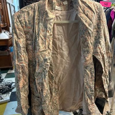 Sale Photo Thumbnail #135