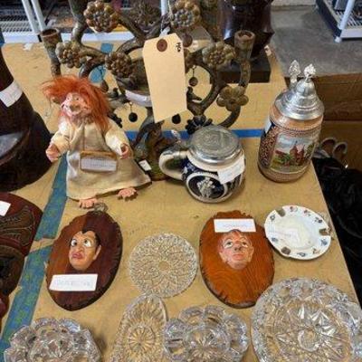 Sale Photo Thumbnail #72: 1540 • crystal ash trays, steins