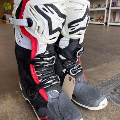 1518 • alpinestar tech 10 riding boots