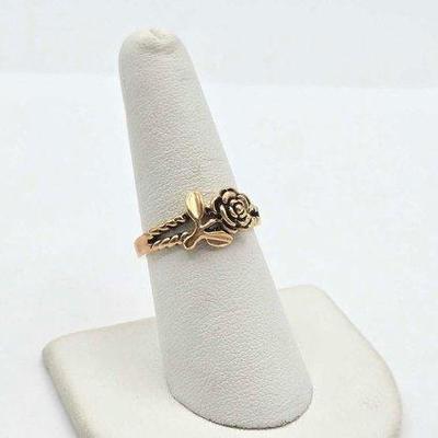 406 • 10k gold ring, 2.7g