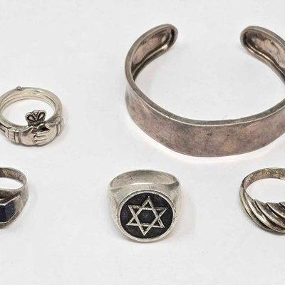 512 • sterling silver bracelet & rings, 52.4g