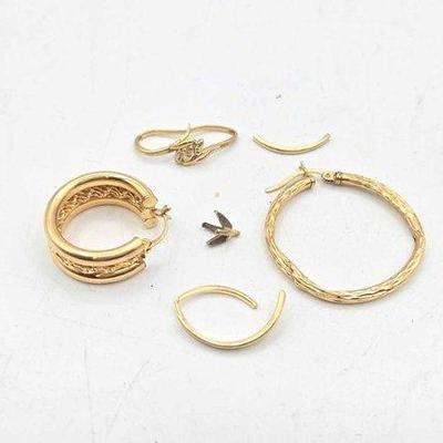 248 • 14k gold earrings, 6.7g
