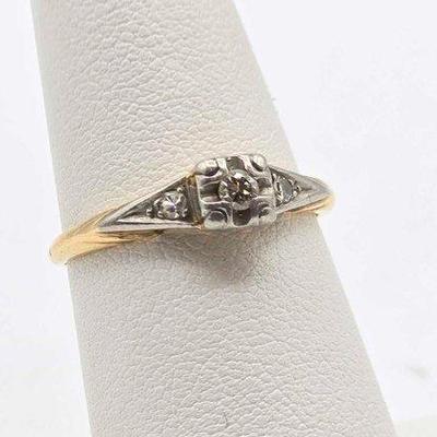 332 • 14k gold diamond ring, 1.7g