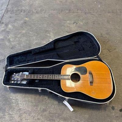 2040 • takamine acoustic guitar with case