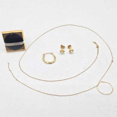224 • 14k gold earrings, cuff link & gold chain, 12.3g