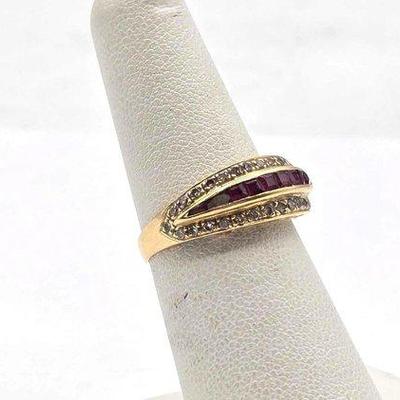 302 • 14k gold ruby & diamond ring, 2.8g
