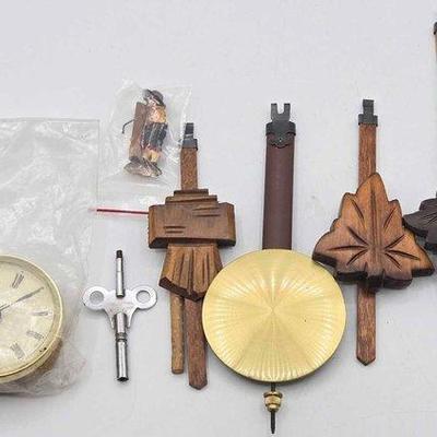 784 • cuckoo clock pieces