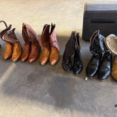 1546 • 6 pairs of cowboy boots
