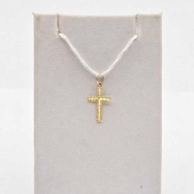 434 • 10k gold pendant, 0.5g