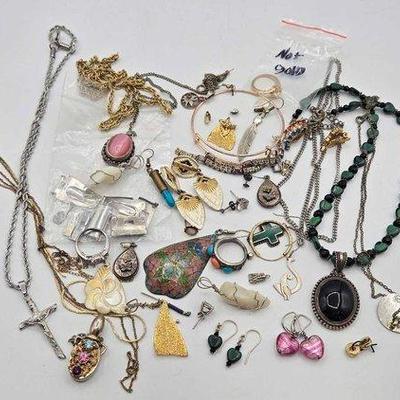 551 • costume jewelry