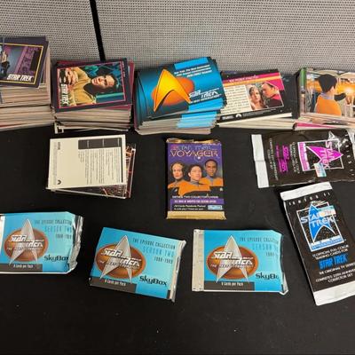 Amazing Star Trek Trading Card Collection