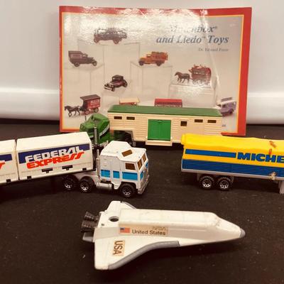 Diecast Model Cars Matchbox, Hot Wheels & Lledo Toys, Trucks Lot 1 Of 6 