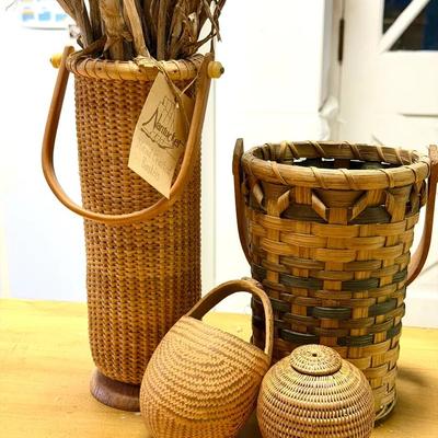 (4) Beautiful Baskets Feat. Nantucket With Tag