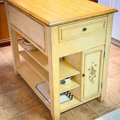 Seven Seas by HOOKER Furniture Kitchen Island