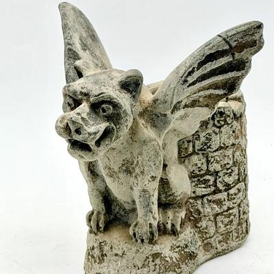 Protector of Writing Instruments" gargoyle pen/pencil holder statue