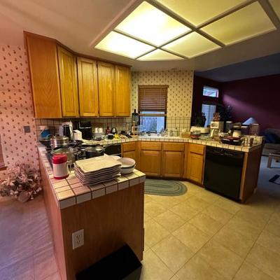 Sale Photo Thumbnail #11