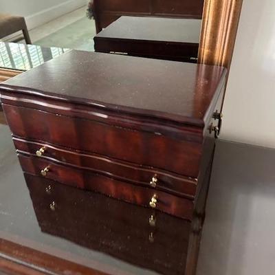 Sale Photo Thumbnail #42