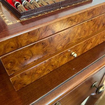 Sale Photo Thumbnail #105