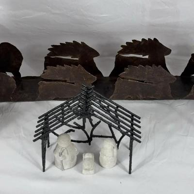 Christmas Themed Holiday Decor Pieces 