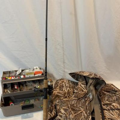 Shakespeare Fishing Pole, Tackle Box, & Hodgeman XL Camo Rain Jacket 