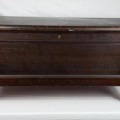 Vintage Cedar Chest 