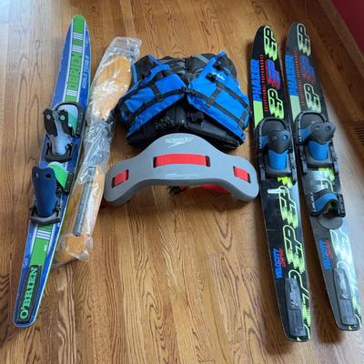 Water Skis, Lifejackets & a Paddle 