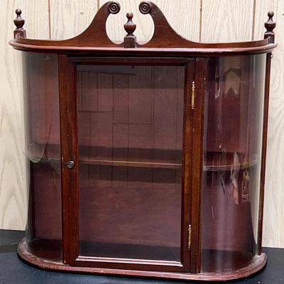 Vintage Federal Style Wall-Hanging Curio Cabinet