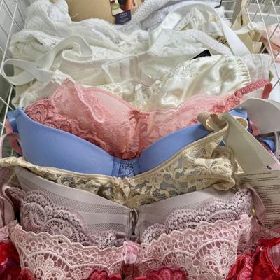 Sale Photo Thumbnail #28