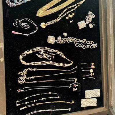 Sale Photo Thumbnail #8