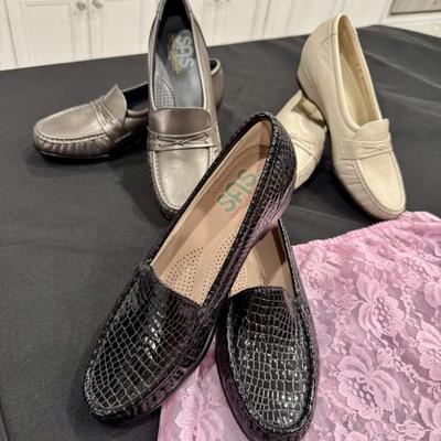 Sale Photo Thumbnail #74