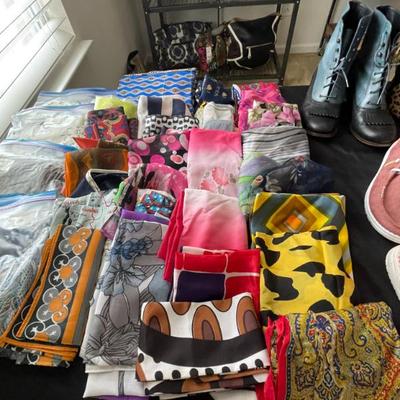 Sale Photo Thumbnail #44