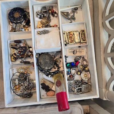 Sale Photo Thumbnail #30