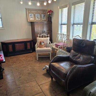 Sale Photo Thumbnail #47