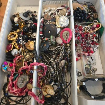 Sale Photo Thumbnail #43