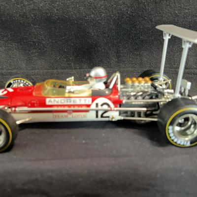 1:18 Quartzo Mario Andretti Lotus 49 “Gold Leaf Team Lotus” F1 Car w/ Removable High Wing