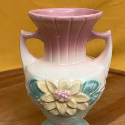 Vintage Hull Art Pottery "Water Lily" amphora vase 