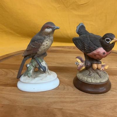 Lefton Brown Thrasher and Josef Originals ceramic robin