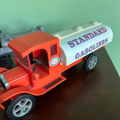 Sale Photo Thumbnail #152