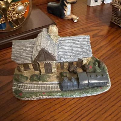 Sale Photo Thumbnail #100