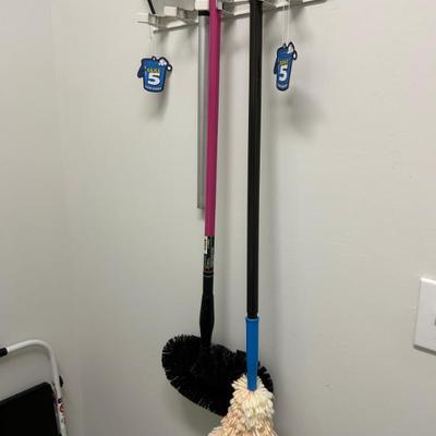 Sale Photo Thumbnail #195