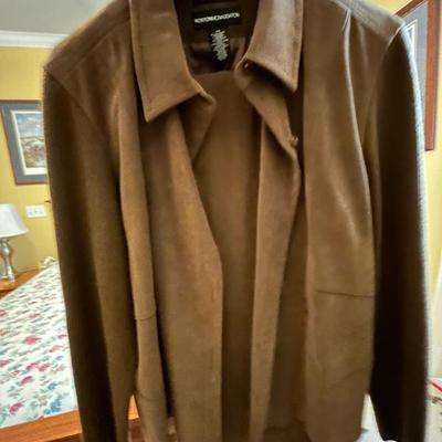 Sale Photo Thumbnail #116