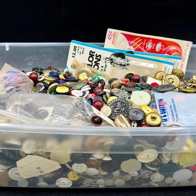 Vintage Buttons Mystery Lot