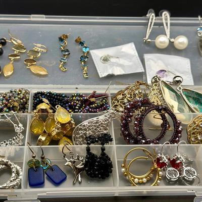 Costume Jewelry Earring Lot #2