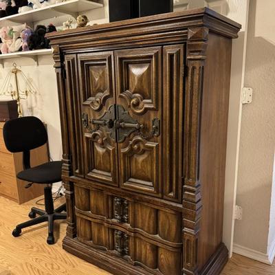 Sale Photo Thumbnail #122