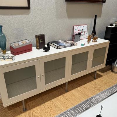 Sale Photo Thumbnail #93