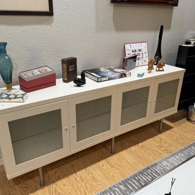 Sale Photo Thumbnail #90