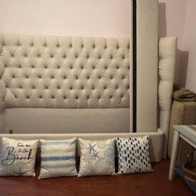 Sale Photo Thumbnail #107