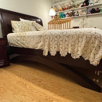 Sale Photo Thumbnail #123